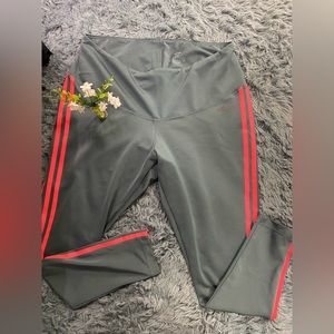 Grey& hot pink high waist adidas leggings
